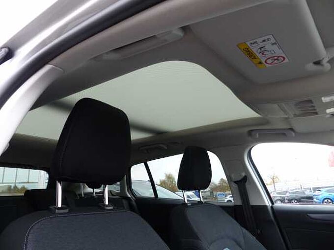 Ford Focus Turnier 1.0 EcoB. Hyb. Aut. ACTIVE X Pano,AHK