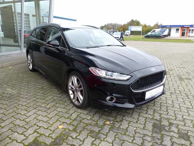 Ford Mondeo Turnier 2.0 TDCi Bi-Turbo Aut. Titanium Pano