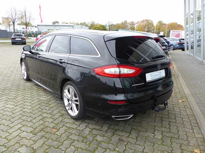 Ford Mondeo Turnier 2.0 TDCi Bi-Turbo Aut. Titanium Pano