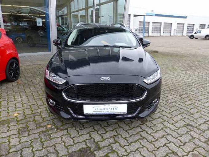 Ford Mondeo Turnier 2.0 TDCi Bi-Turbo Aut. Titanium Pano