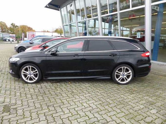Ford Mondeo Turnier 2.0 TDCi Bi-Turbo Aut. Titanium Pano