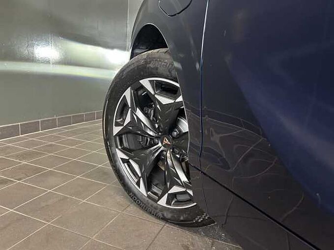 CUPRA Terramar PHEV VZ 1.5 eTSI DSG AHK+Matrix+360°