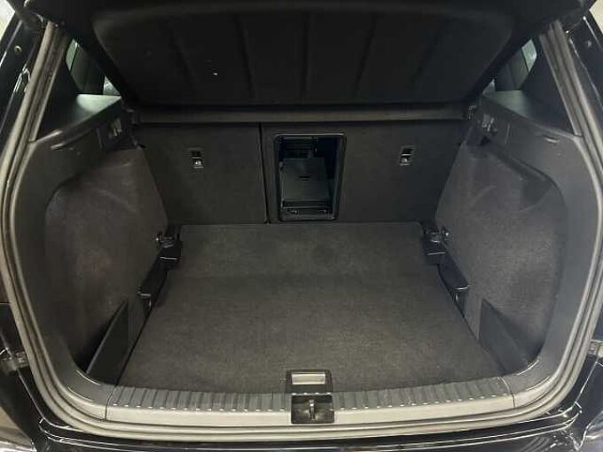 SEAT Ateca 1.5 TSI DSG Xperience +GJR+Navi+XL Paket